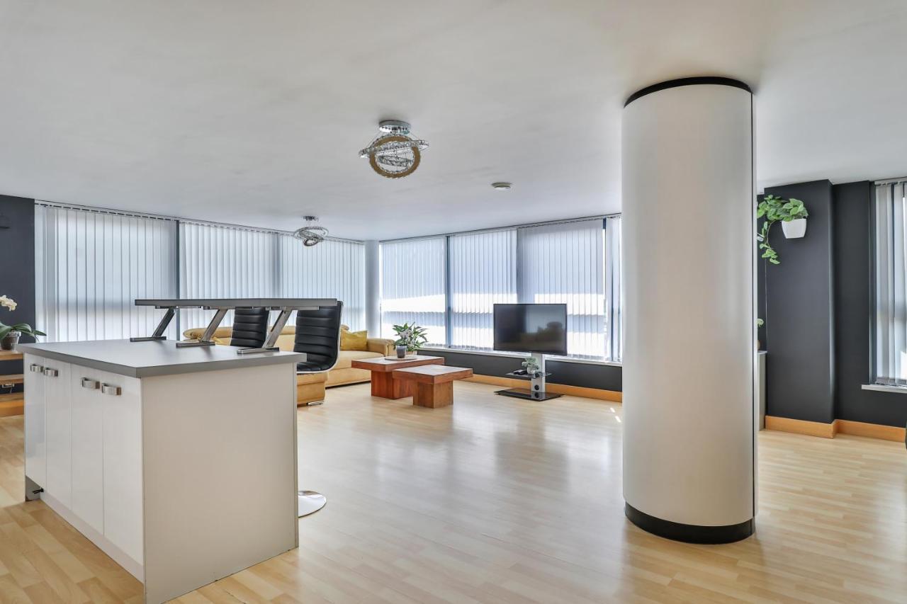 Leeds Most Stunning Penthouse! - Sleeps 8 Leilighet Eksteriør bilde