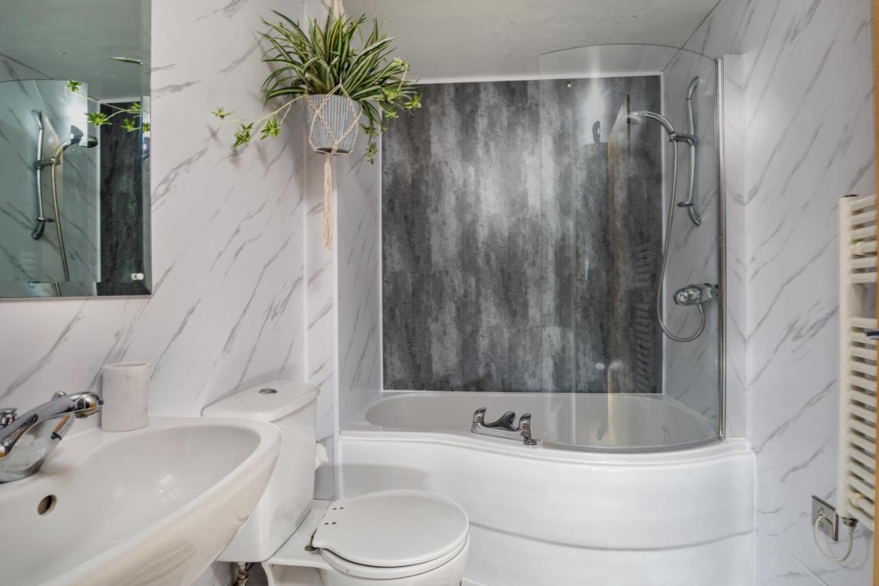 Leeds Most Stunning Penthouse! - Sleeps 8 Leilighet Eksteriør bilde
