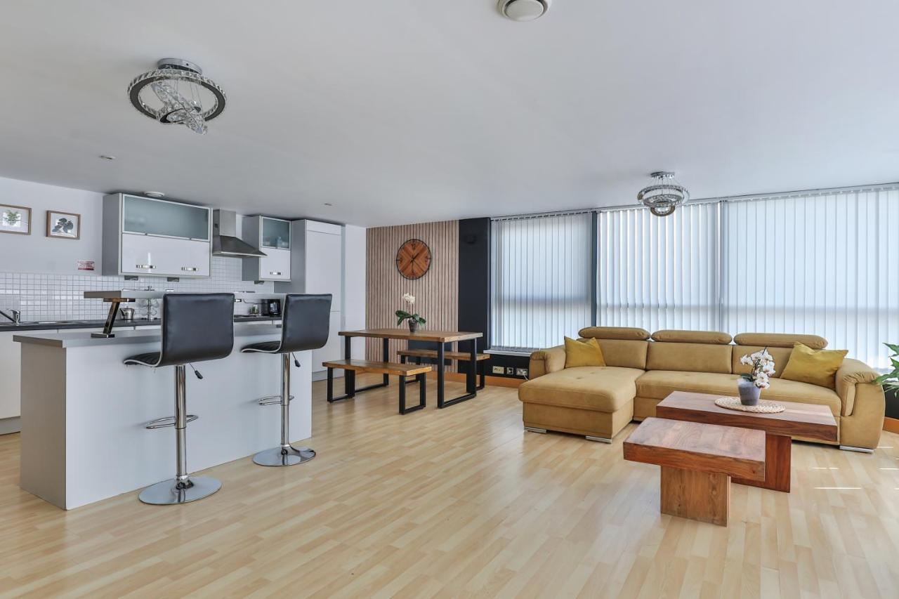 Leeds Most Stunning Penthouse! - Sleeps 8 Leilighet Eksteriør bilde