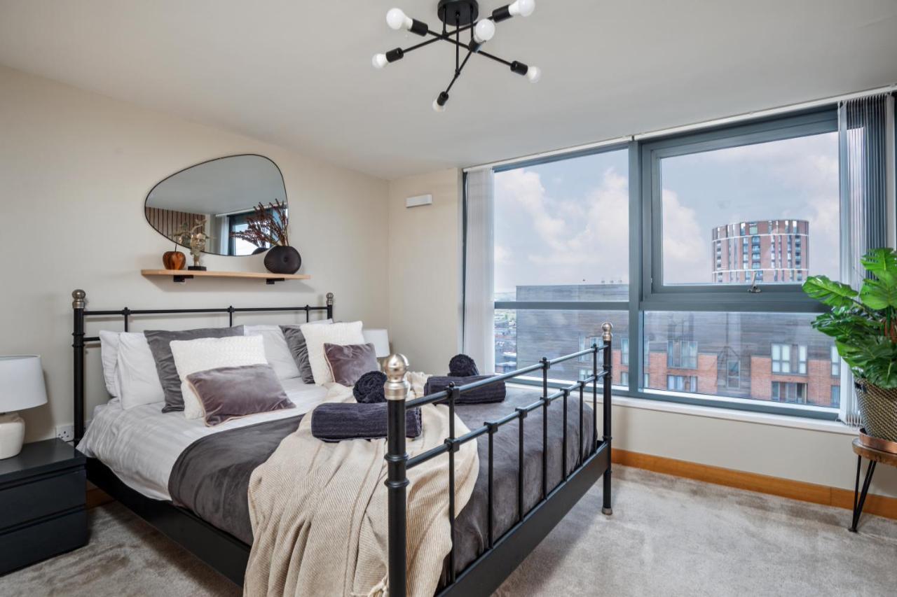 Leeds Most Stunning Penthouse! - Sleeps 8 Leilighet Eksteriør bilde