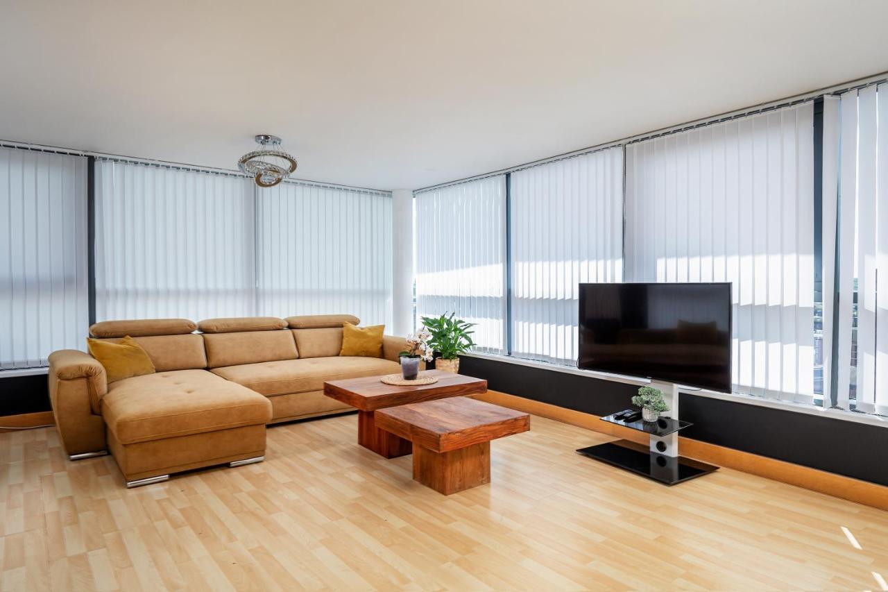 Leeds Most Stunning Penthouse! - Sleeps 8 Leilighet Eksteriør bilde